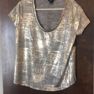 Gold shimmer top!